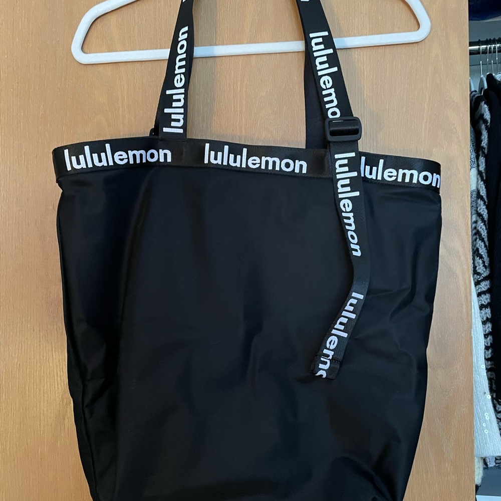 Lululemon The Rest Is Written Tote